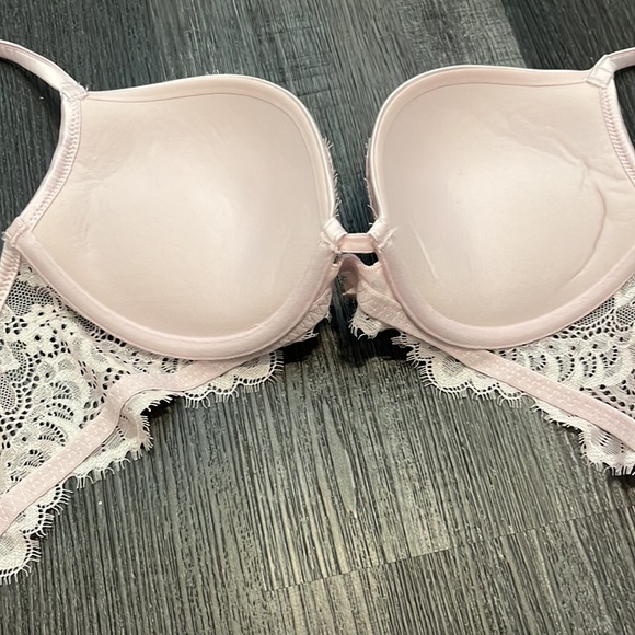 La Senza Beyond Sexy Push Up Bra - Size 32C - Picture 4 of 7